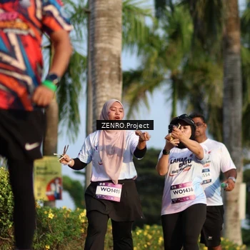 Runner Photo 7722103