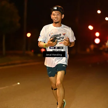Runner Photo 7722105