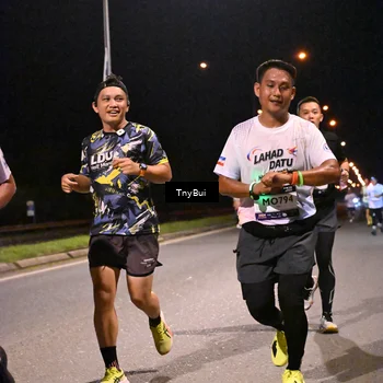 Runner Photo 7722175