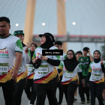 Runner Photo 7722180