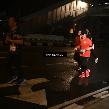 Runner Photo 7722193