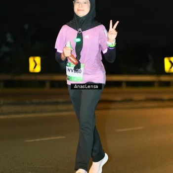 Runner Photo 7722224