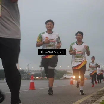 Runner Photo 7722229