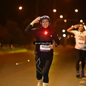 Runner Photo 7722273