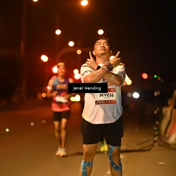 Runner Photo 7722274