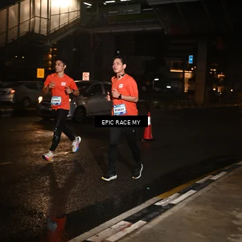 Runner Photo 7722280