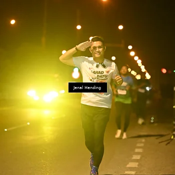 Runner Photo 7722300