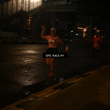 Runner Photo 7722334