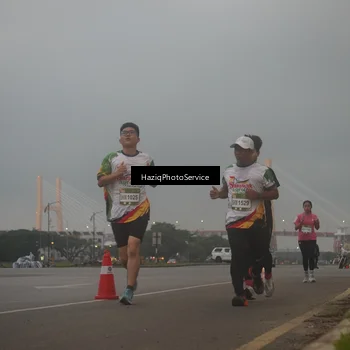 Runner Photo 7722355
