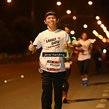 Runner Photo 7722374