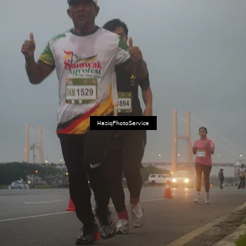 Runner Photo 7722401