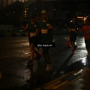 Runner Photo 7722402