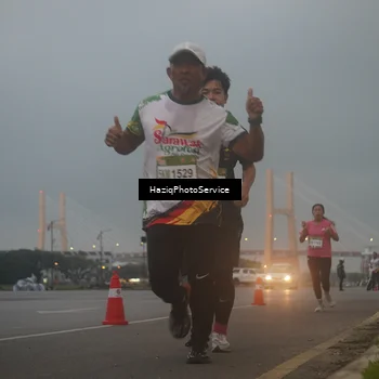 Runner Photo 7722411