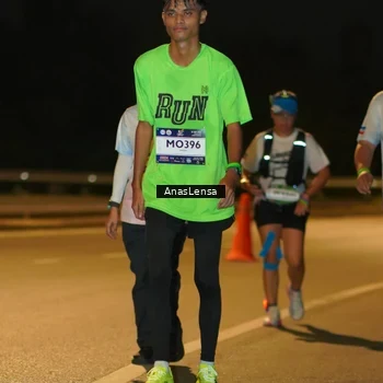 Runner Photo 7722413
