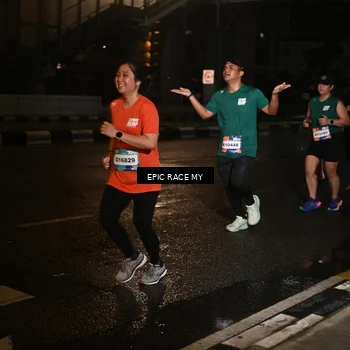 Runner Photo 7722416