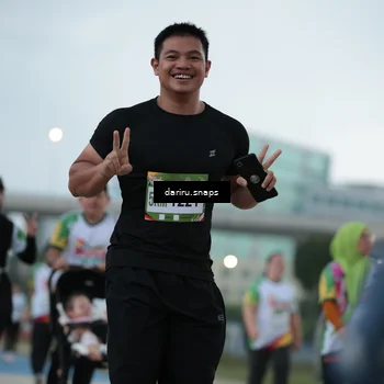 Runner Photo 7722435