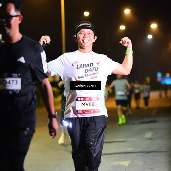Runner Photo 7722441