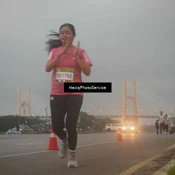 Runner Photo 7722483