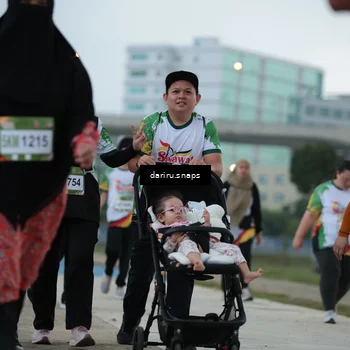 Runner Photo 7722485