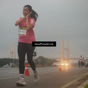 Runner Photo 7722487
