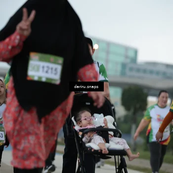 Runner Photo 7722499