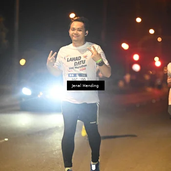 Runner Photo 7722530