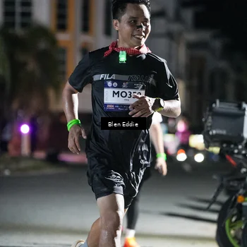 Runner Photo 7722532