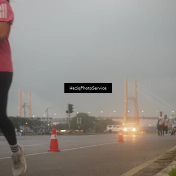 Runner Photo 7722541
