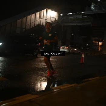 Runner Photo 7722543