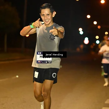 Runner Photo 7722587