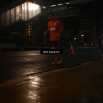 Runner Photo 7722616