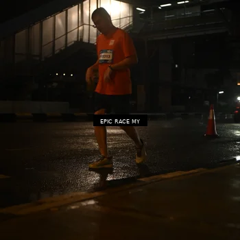 Runner Photo 7722619