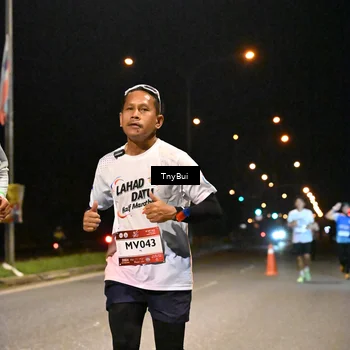 Runner Photo 7722634