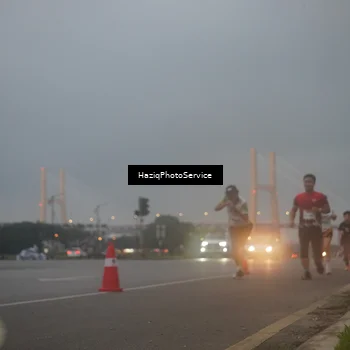 Runner Photo 7722654