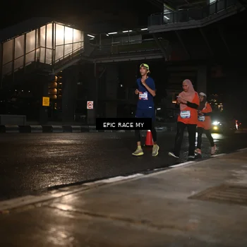 Runner Photo 7722661