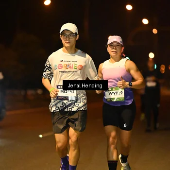Runner Photo 7722685