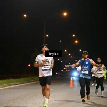 Runner Photo 7722691