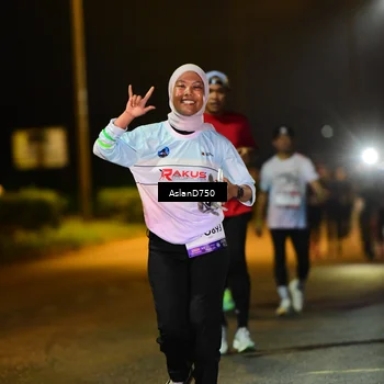 Runner Photo 7722714