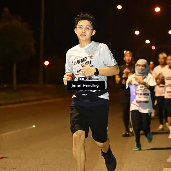 Runner Photo 7722716