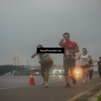 Runner Photo 7722726