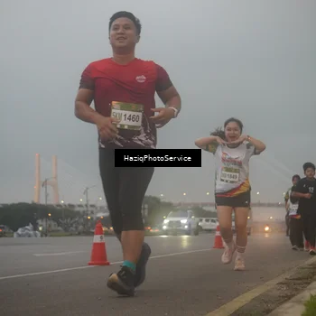 Runner Photo 7722749