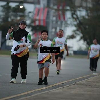 Runner Photo 7722752