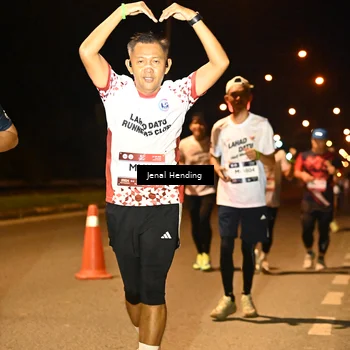 Runner Photo 7722766