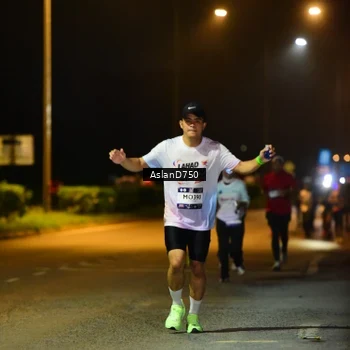 Runner Photo 7722788