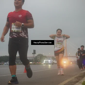 Runner Photo 7722791