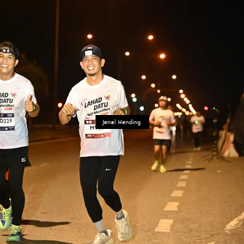 Runner Photo 7722794