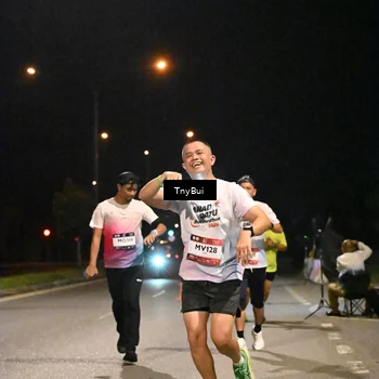 Runner Photo 7722798