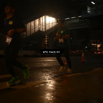 Runner Photo 7722800