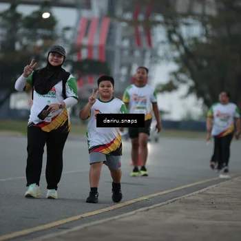 Runner Photo 7722804