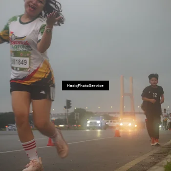 Runner Photo 7722826